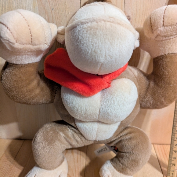 Mario Bros Brown and Cream Plush Gorilla Toy - Picture 3 of 5